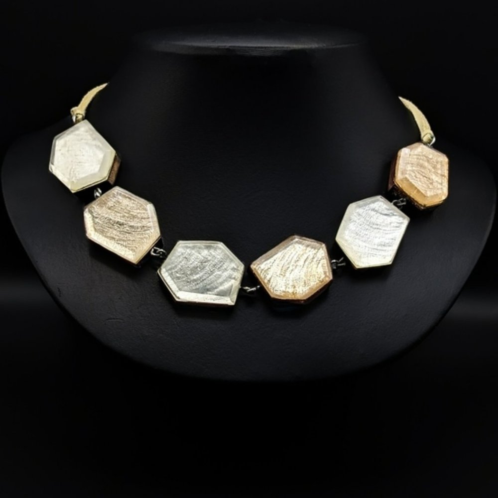 Geometric Wooden Shell Necklace With Acrylic Overlay